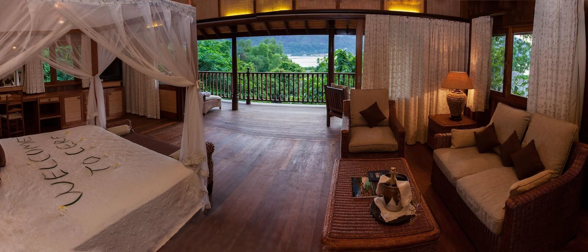 Cerf Island Resort Round Island 4*,  Seychelles