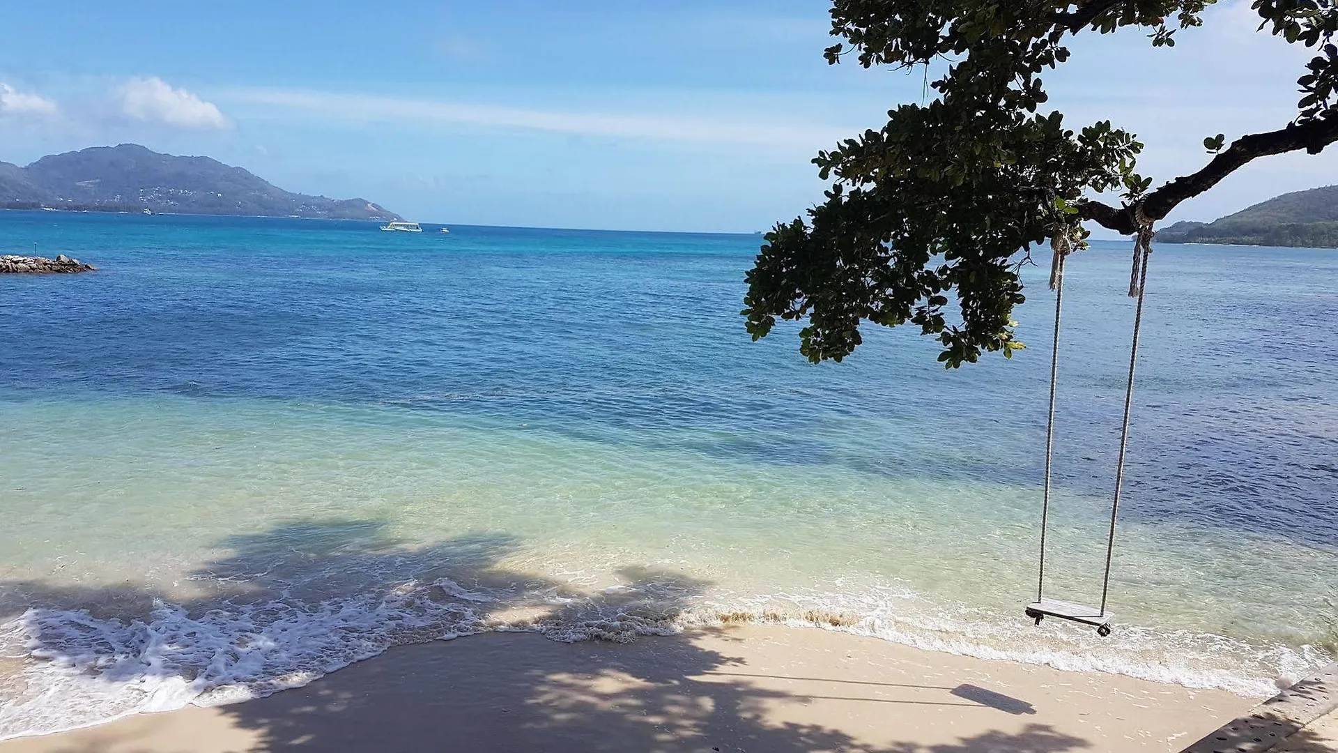 Cerf Island Resort Round Island Seychelles